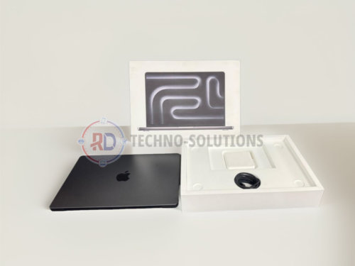 Macbook m4 pro, open Box exellent
